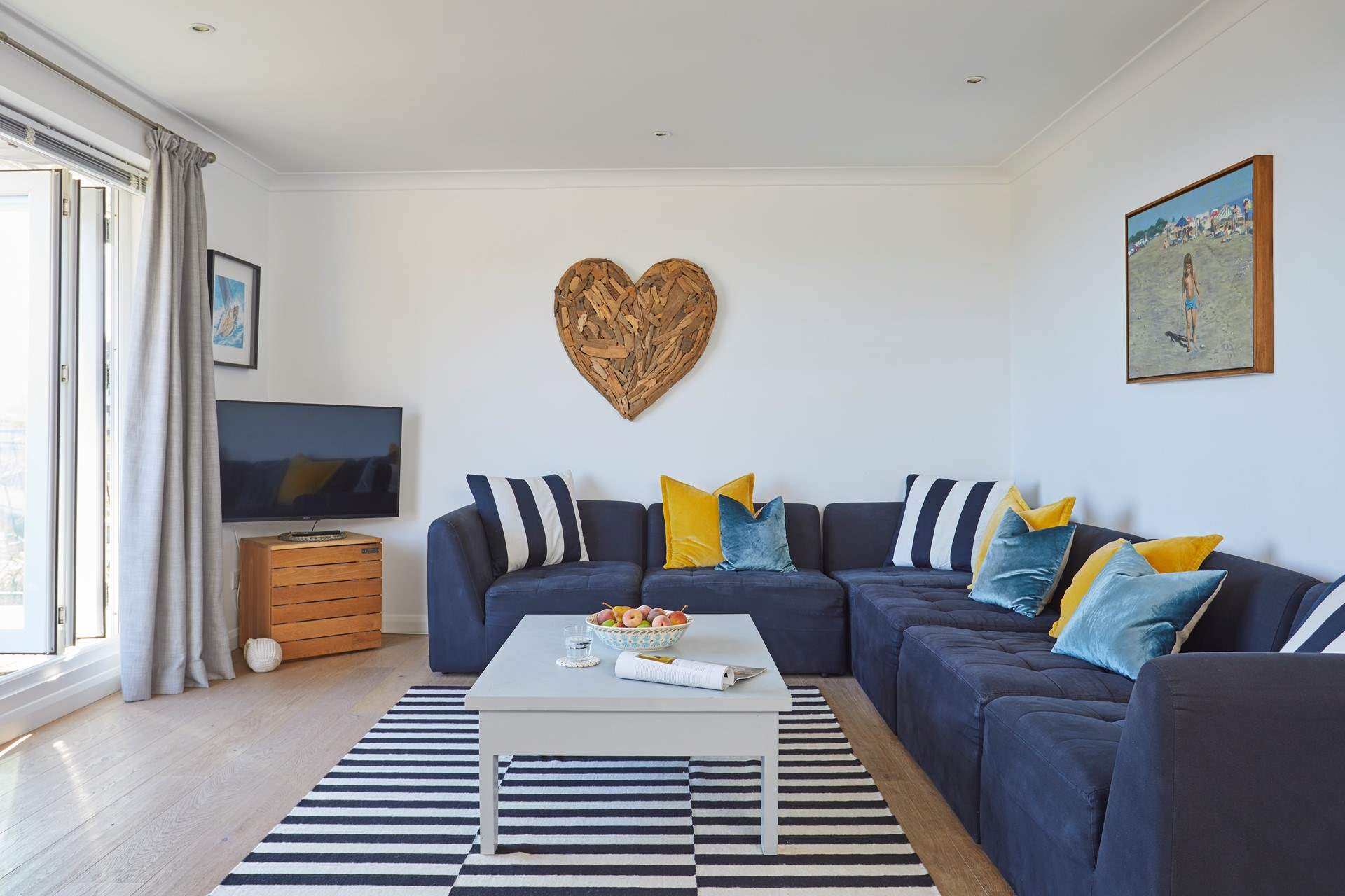 Sit back and unwind after a day out exploring the Island. 