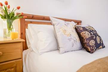 Bedroom 2 offers a comfortable double bed located opposite the WC.
Please note one side of the bed is against the wall.