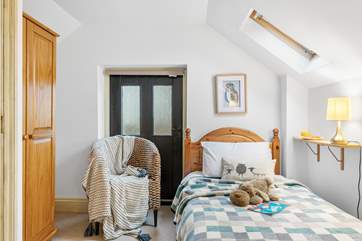 The twin room is on the first floor and has plenty of storage for your belongings.