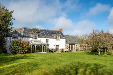 Welcome to Traboe Cottage.