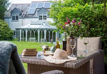 The garden is dreamy.