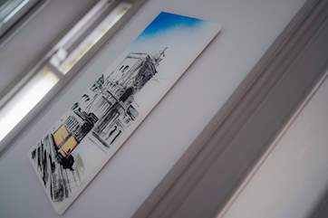 Throughout the house there are wonderful pieces of art and pictures to enjoy.
