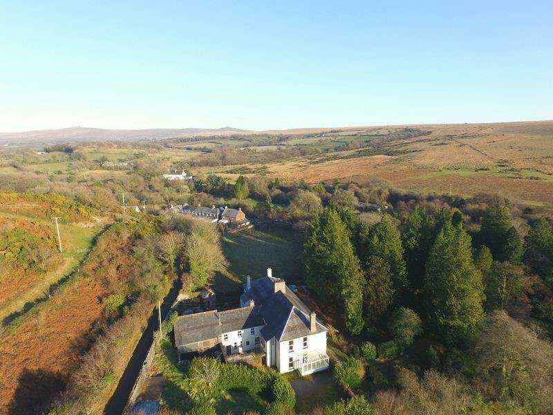 Surrounded by stunning Dartmoor National Park.