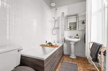 Bedroom 1 has a perfectly positioned en-suite and that all important bath.