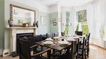 The exquisite dining-room.