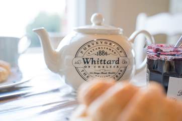 Windy Ridge is a 15 minute walk into Seaview village where you can dine out with the family.