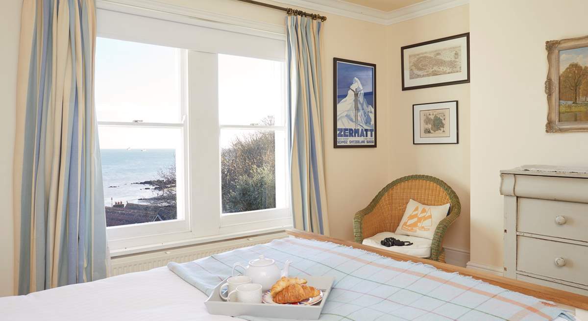 Wake up to the wonderful sea views right from your window. 