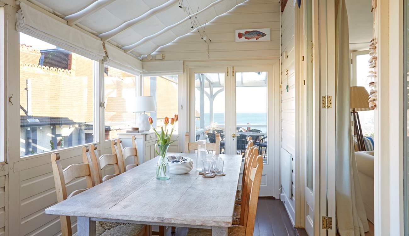 Windy Ridge is located in a perfect location with stunning sea views. 