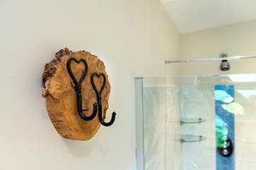 and handy hooks.