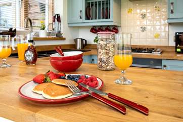 Start the day with a healthy breakfast.