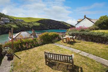 Just look at the view from your private garden, what a beautiful spot.