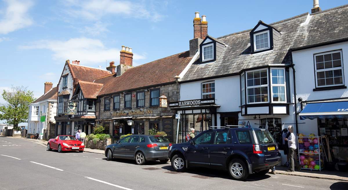 The friendly town of Yarmouth is lovely to dine out in.