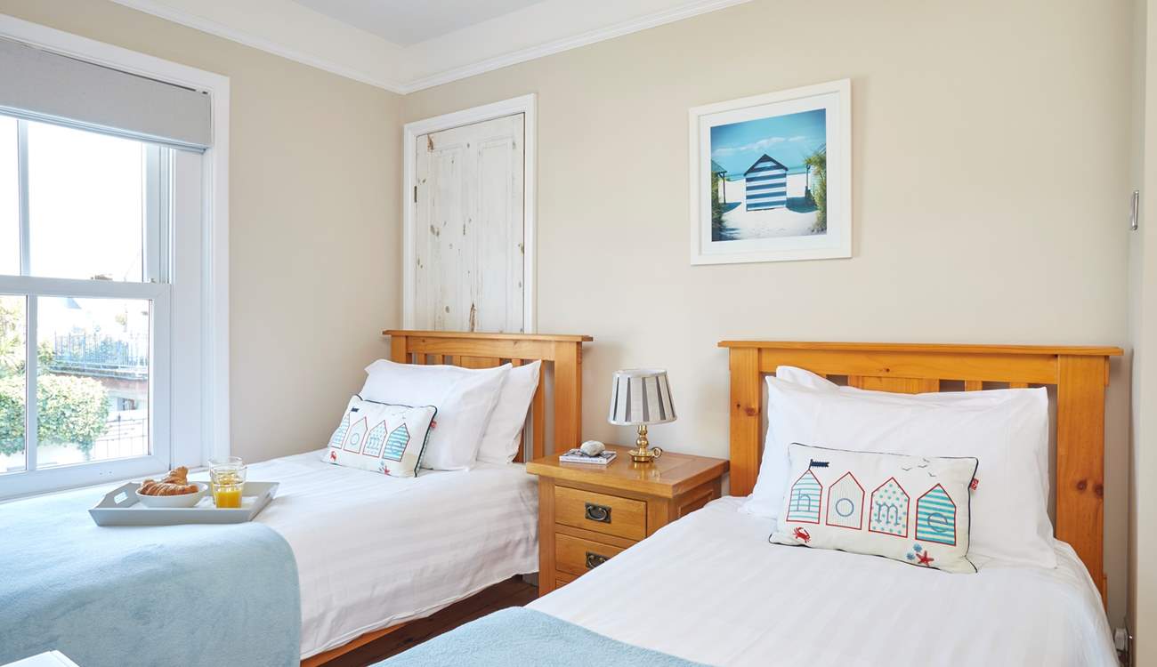 The lovely twin bedroom on the first floor.