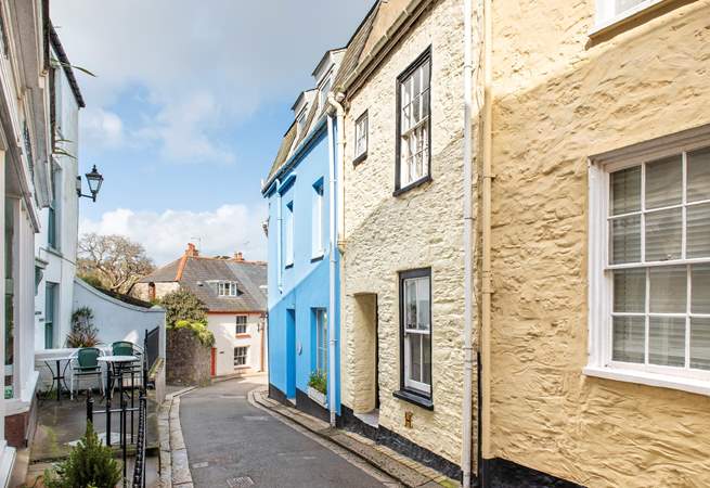 Erica sits in the heart of the twinned villages of Kingsand and Cawsand.