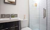 The shower-room with large shower. - Thumbnail Image