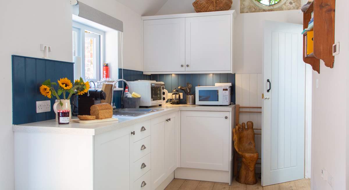 The kitchen area, all that you need to prepare that special meal.