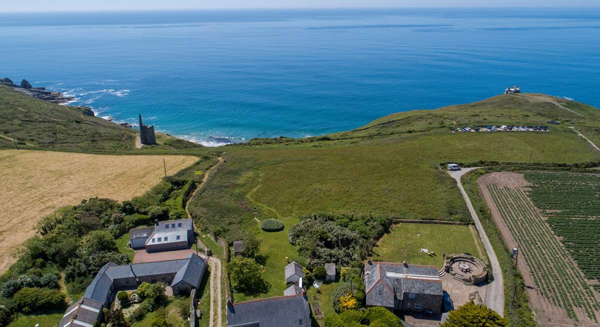 Welloe Rock is the cottage on the right of the photo with only gardens and fields before you reach the sea, this location is one of the best.