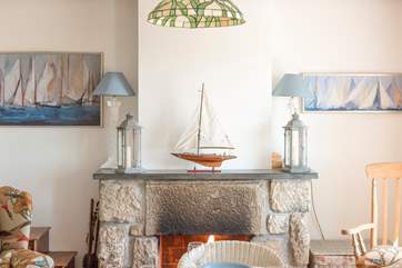 The soft colour throughout this lovely cottage makes Welloe Rock a very calming and relaxing place to stay a while.