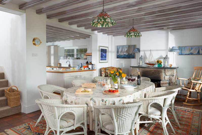 Enjoy a leisurely lunch around the dining-table.