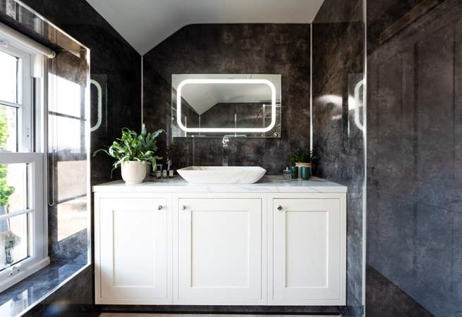 The sleek and modern shower-room on the first floor.