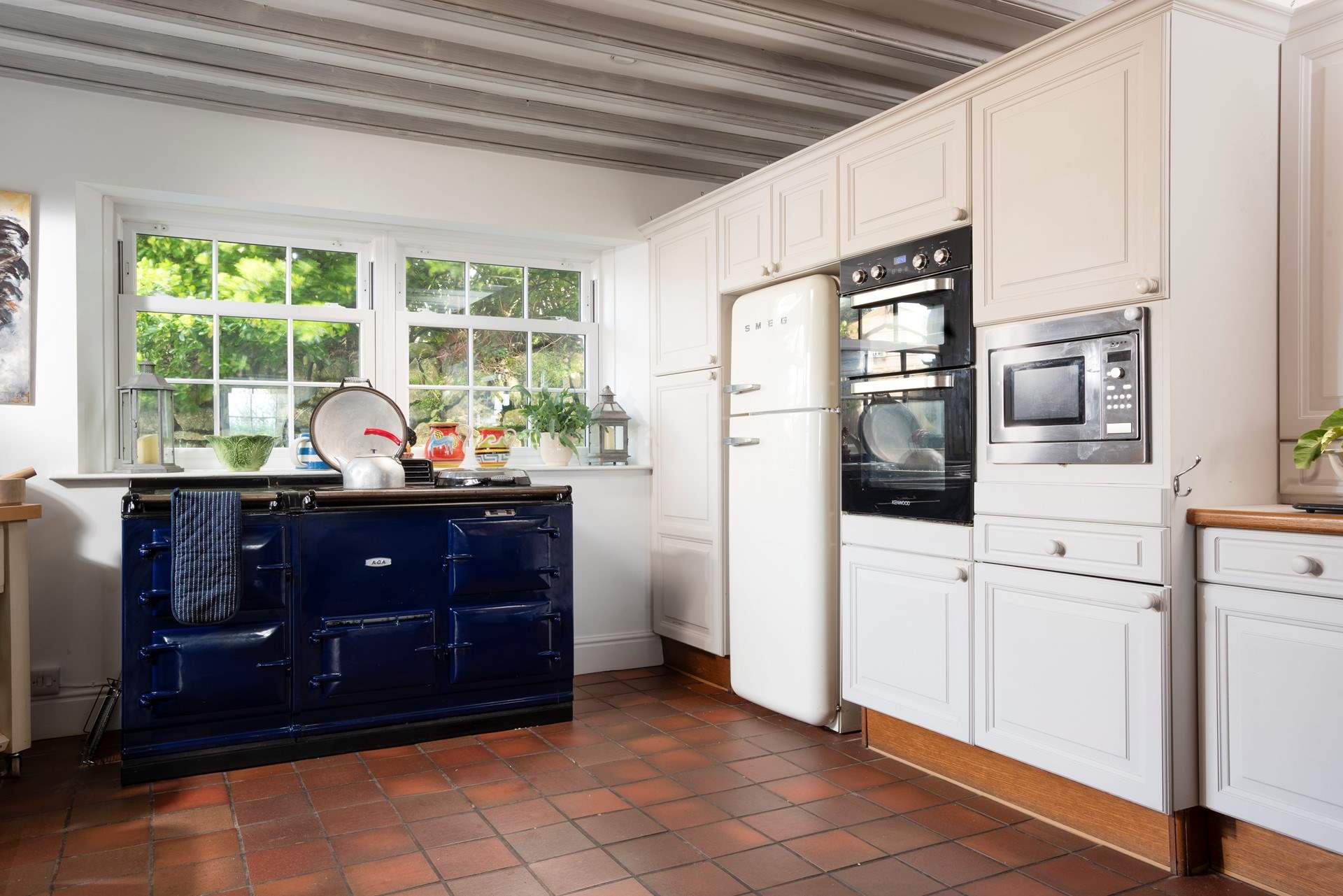 With oodles of space for prepping holiday treats.
