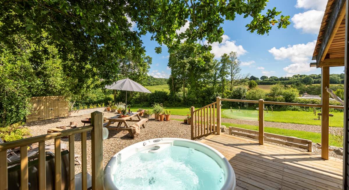 Relax in the hot tub, snooze on the sun-loungers or dine al fresco - bliss! 