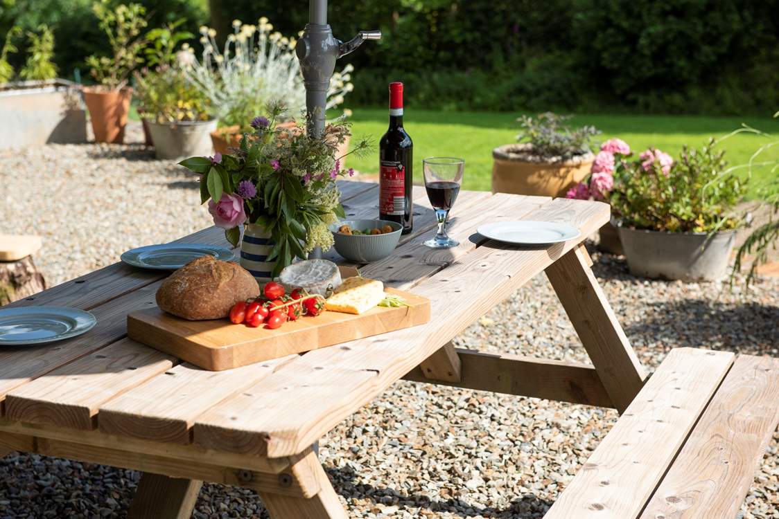 Lunch al fresco.