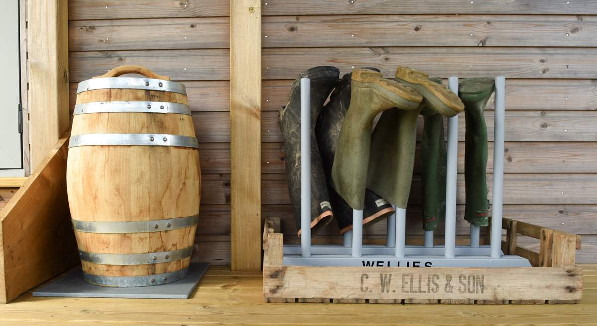 The owners really have thought of everything - there's even a welly rack for your use. 