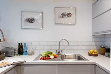 The kitchen is very well-equipped with all you need to cook up a feast.