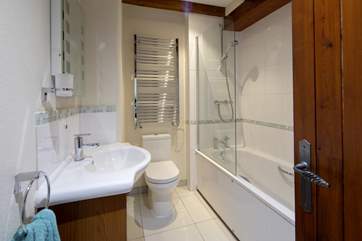 En suite to bedroom 1.