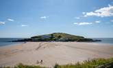 The beach at Bigbury-on-Sea is literally minutes away on foot. - Thumbnail Image