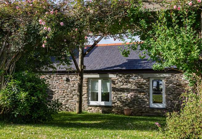 The barn has its own rear garden.