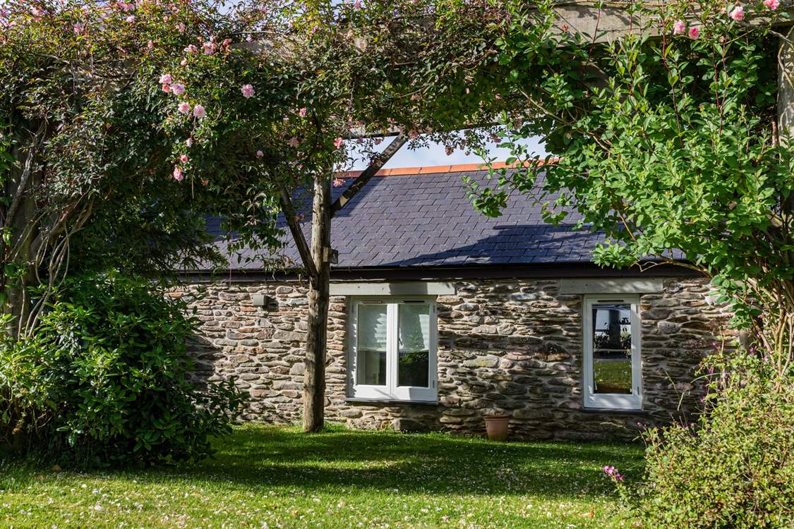 The barn has its own rear garden.