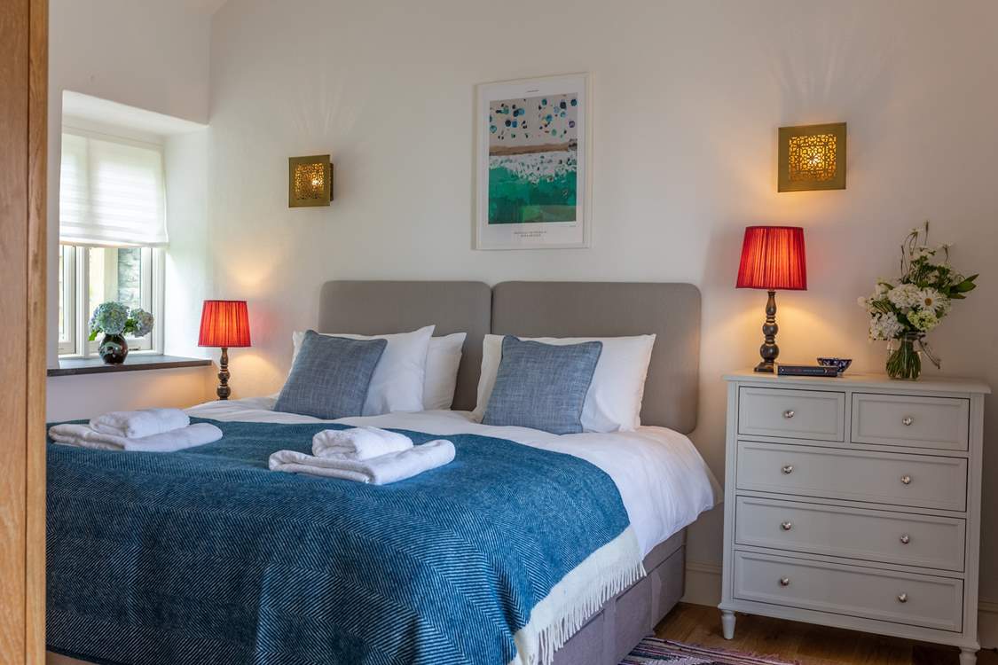 You will be assured of a good night's sleep in this super-comfy bed.