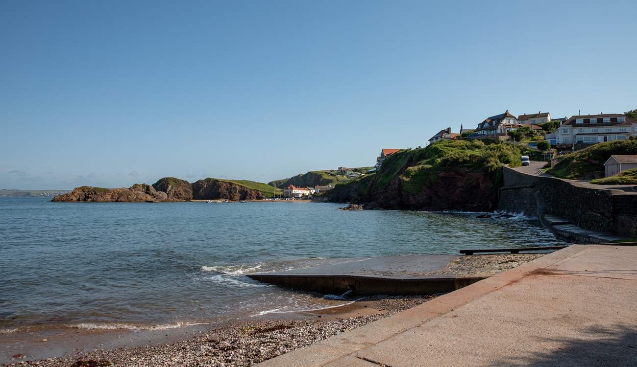 Hope Cove offers a great spot to go paddling.