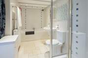 Family bathroom on the ground floor.