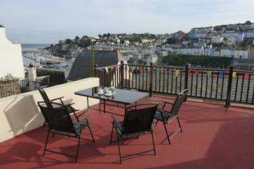 Afternoon tea in the sun enjoying the view of the harbour, perfect!