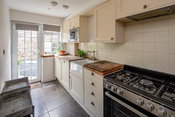 Well-equipped kitchen.