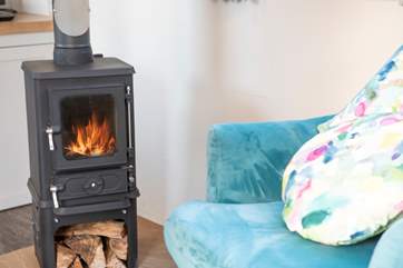 The warming wood-burner ensures year-round cosiness.