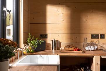 With all you could need to rustle up a scrummy lunch.