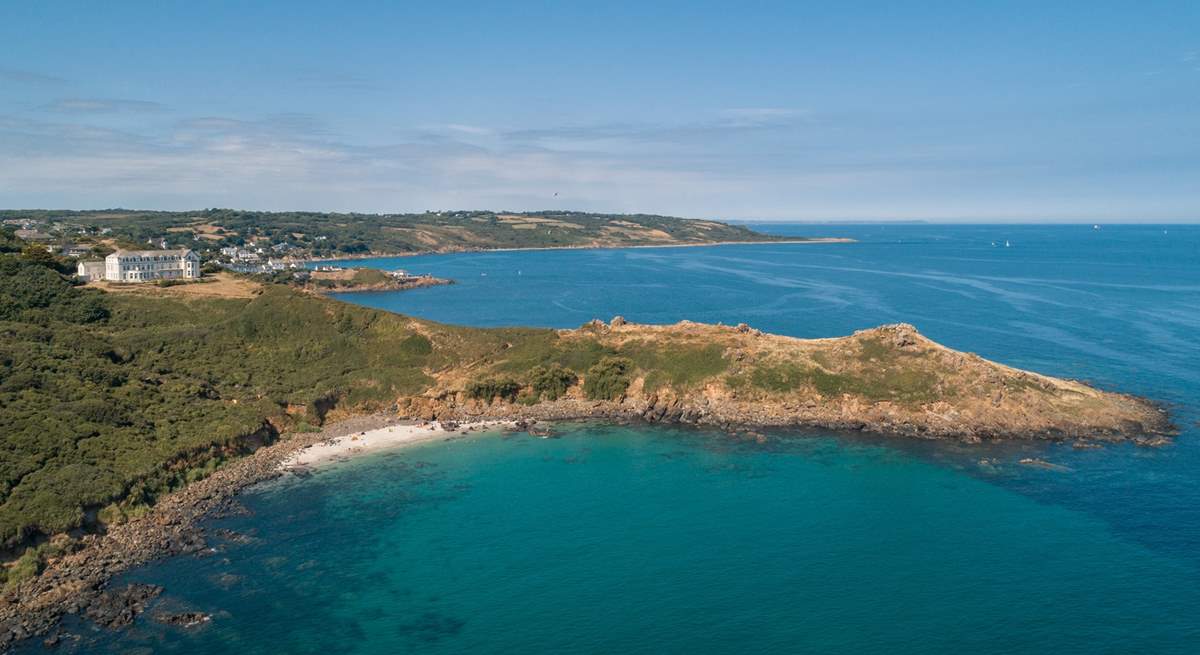 Chynhalls Head is at the end of the lane, follow the path to the stunning sandy cove below. 