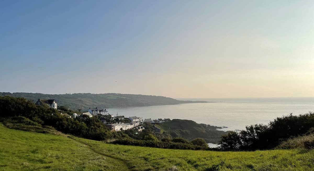 Coverack is a short stroll along the footpath from Chynhalls Farm House, and what a walk it is. 