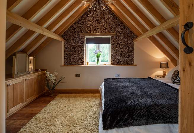 Relaxing in this bedroom will be a pure delight.