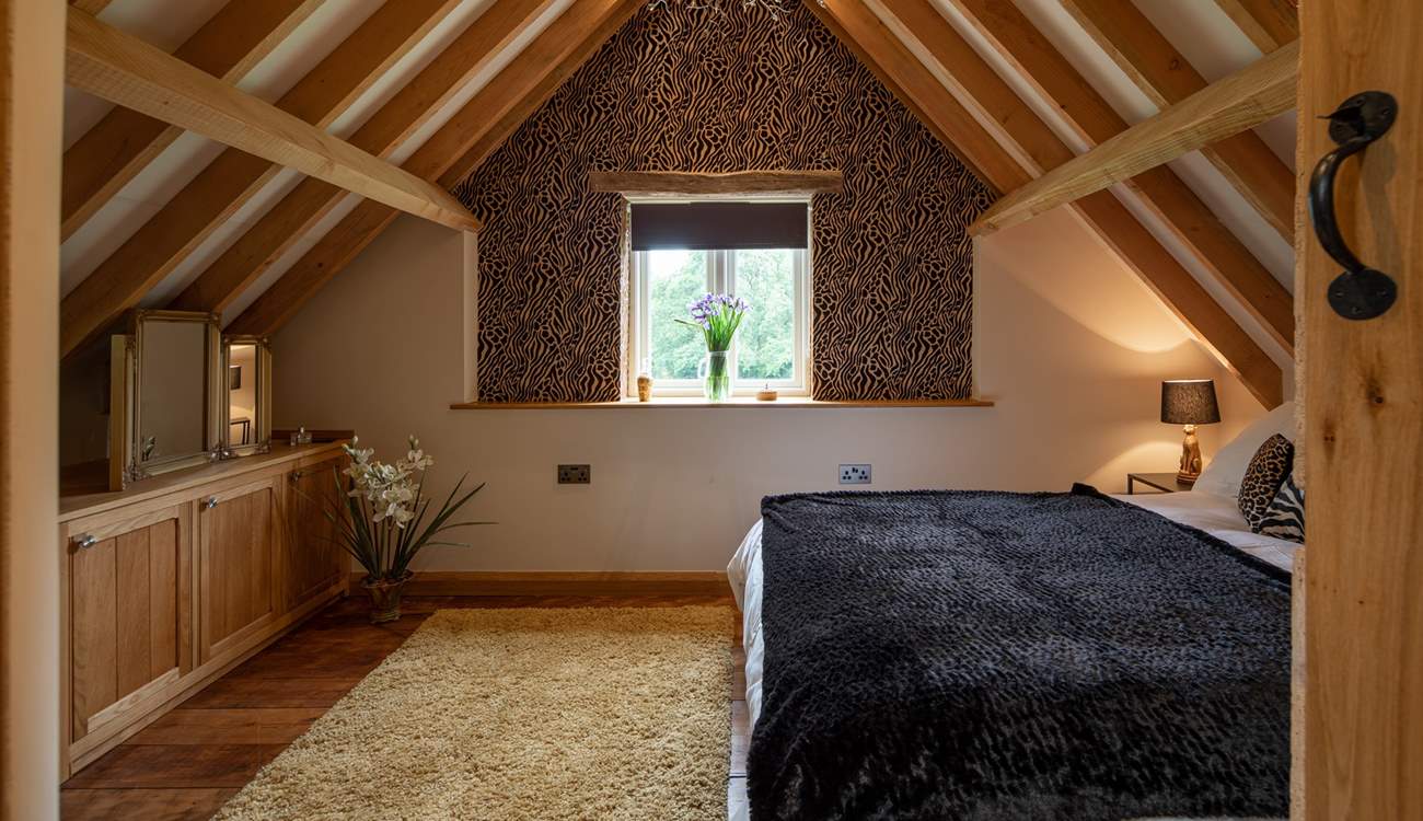 Relaxing in this bedroom will be a pure delight.