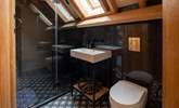 A modern and luxurious en suite shower-room. - Thumbnail Image