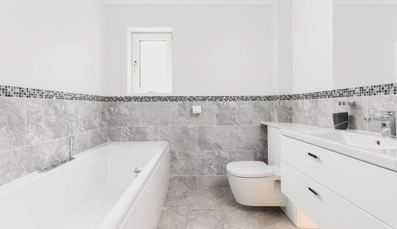 The ground floor family bathroom.