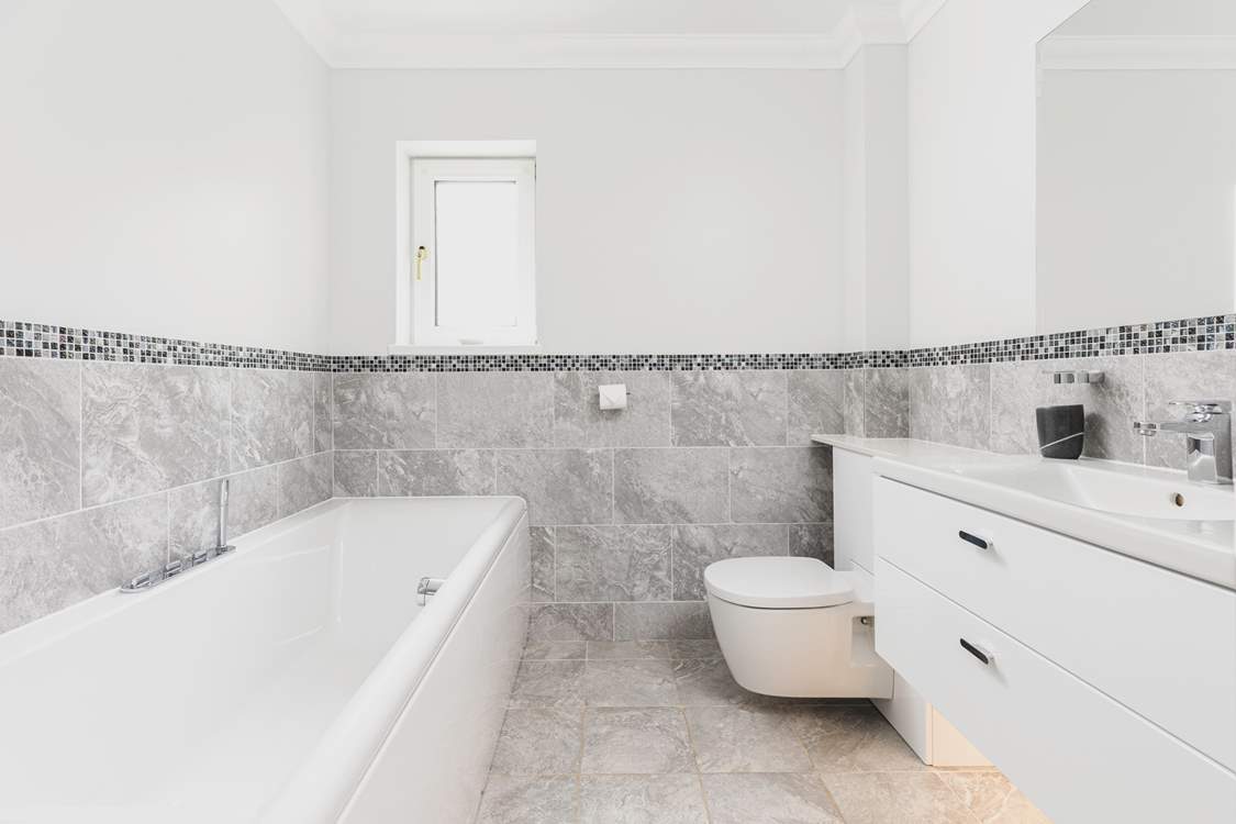 The ground floor family bathroom.