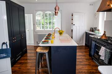The breakfast-bar offers the perfect spot to start the day.
