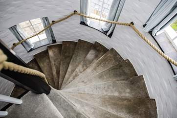 The original stone staircase is large in scale and grandeur with views to the garden and beyond, your very own picture gallery.
