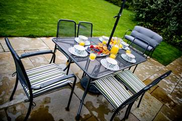 The perfect spot to enjoy al fresco dinning.